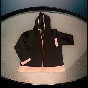 Alaska women’s Large full zip Black and Pink Hoodie NWOT